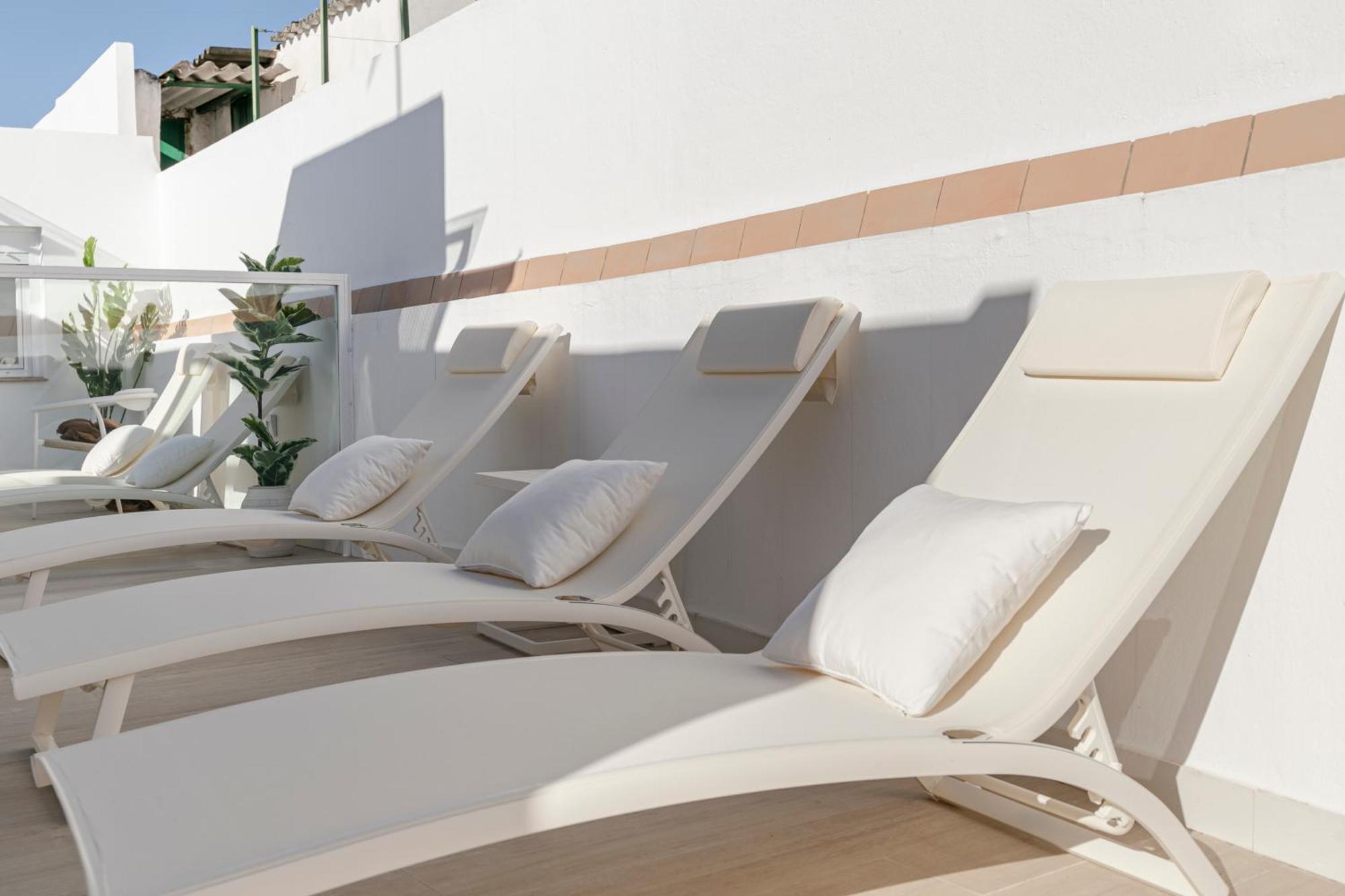 Isg Apartments Faustino 45 Севилья Экстерьер фото