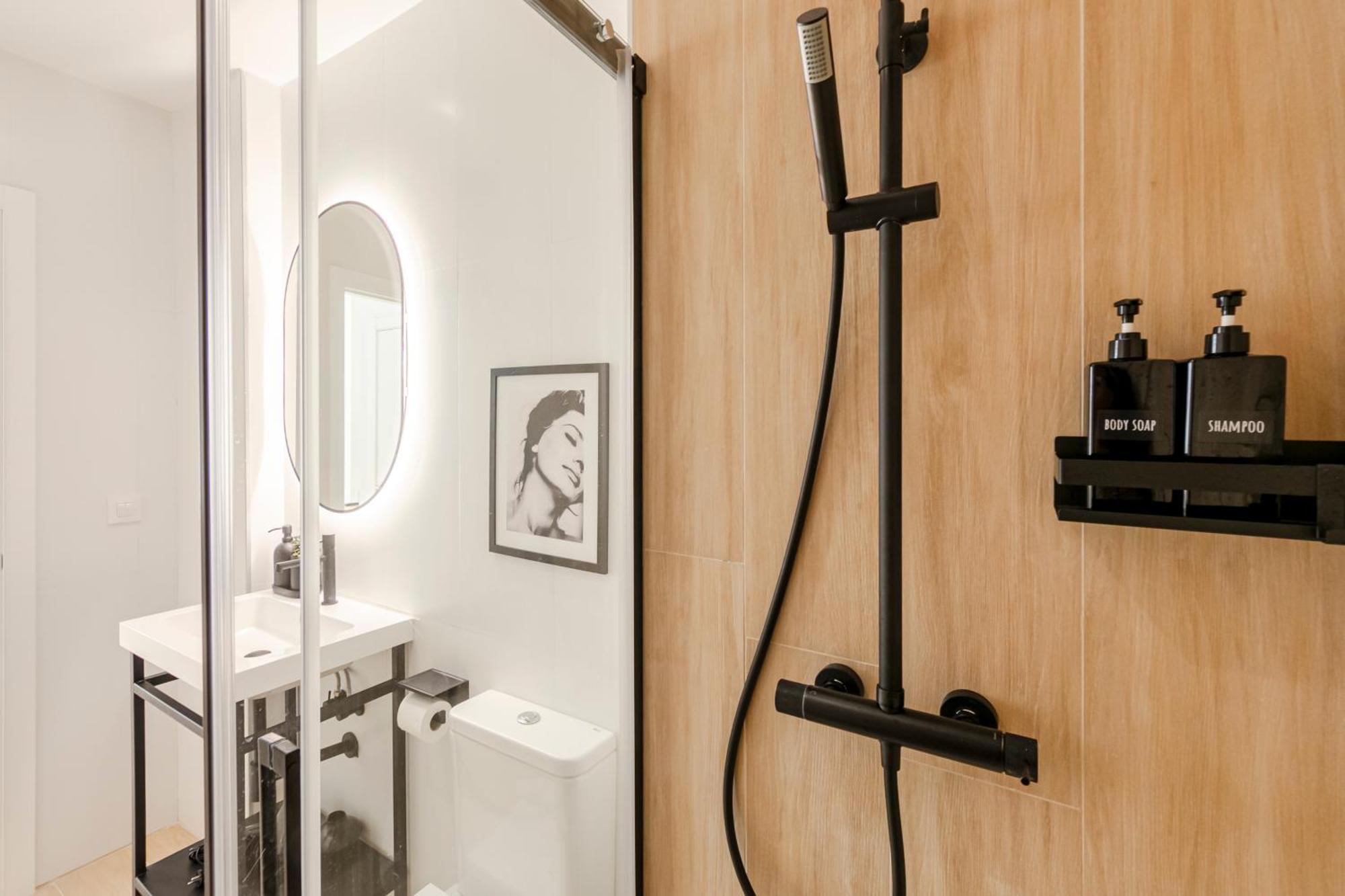 Isg Apartments Faustino 45 Севилья Экстерьер фото