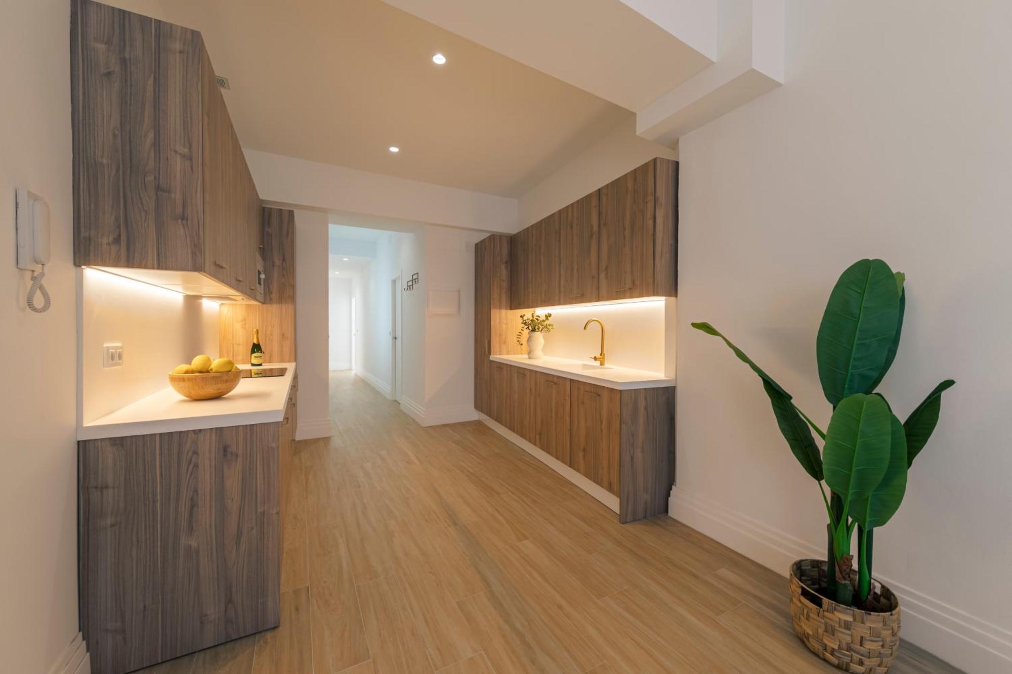 Isg Apartments Faustino 45 Севилья Экстерьер фото