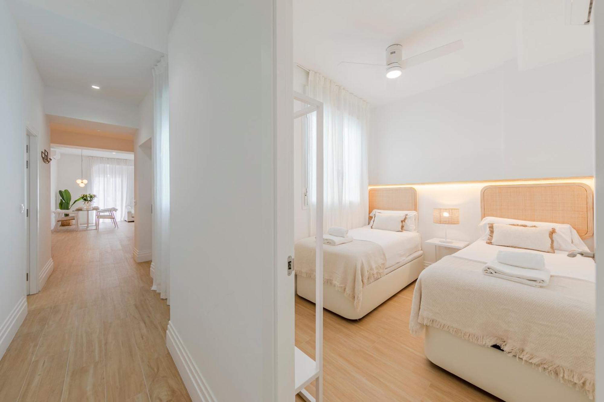 Isg Apartments Faustino 45 Севилья Экстерьер фото
