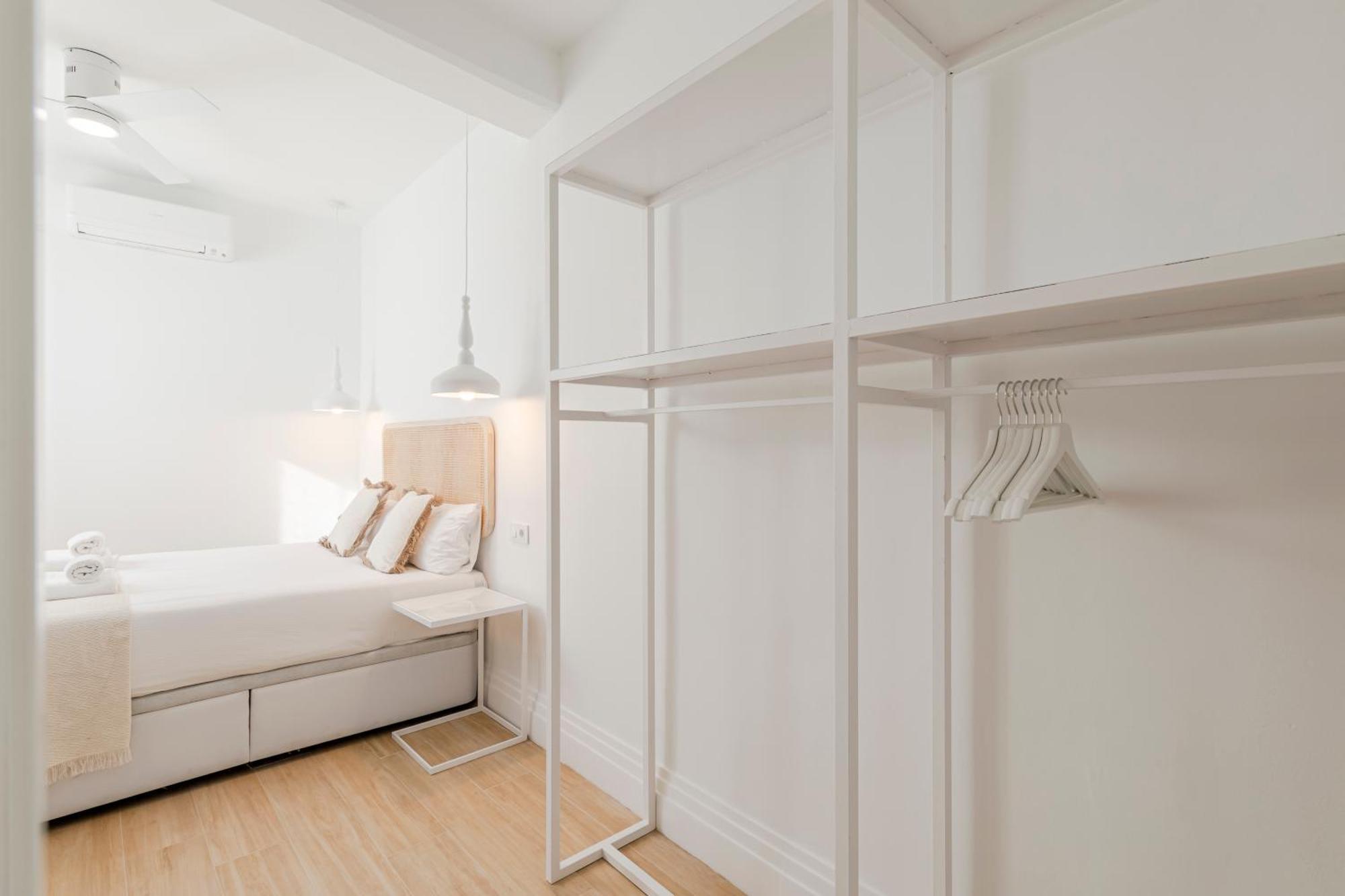 Isg Apartments Faustino 45 Севилья Экстерьер фото