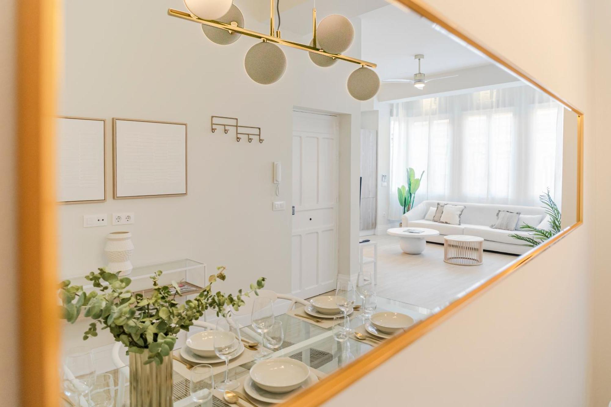 Isg Apartments Faustino 45 Севилья Экстерьер фото