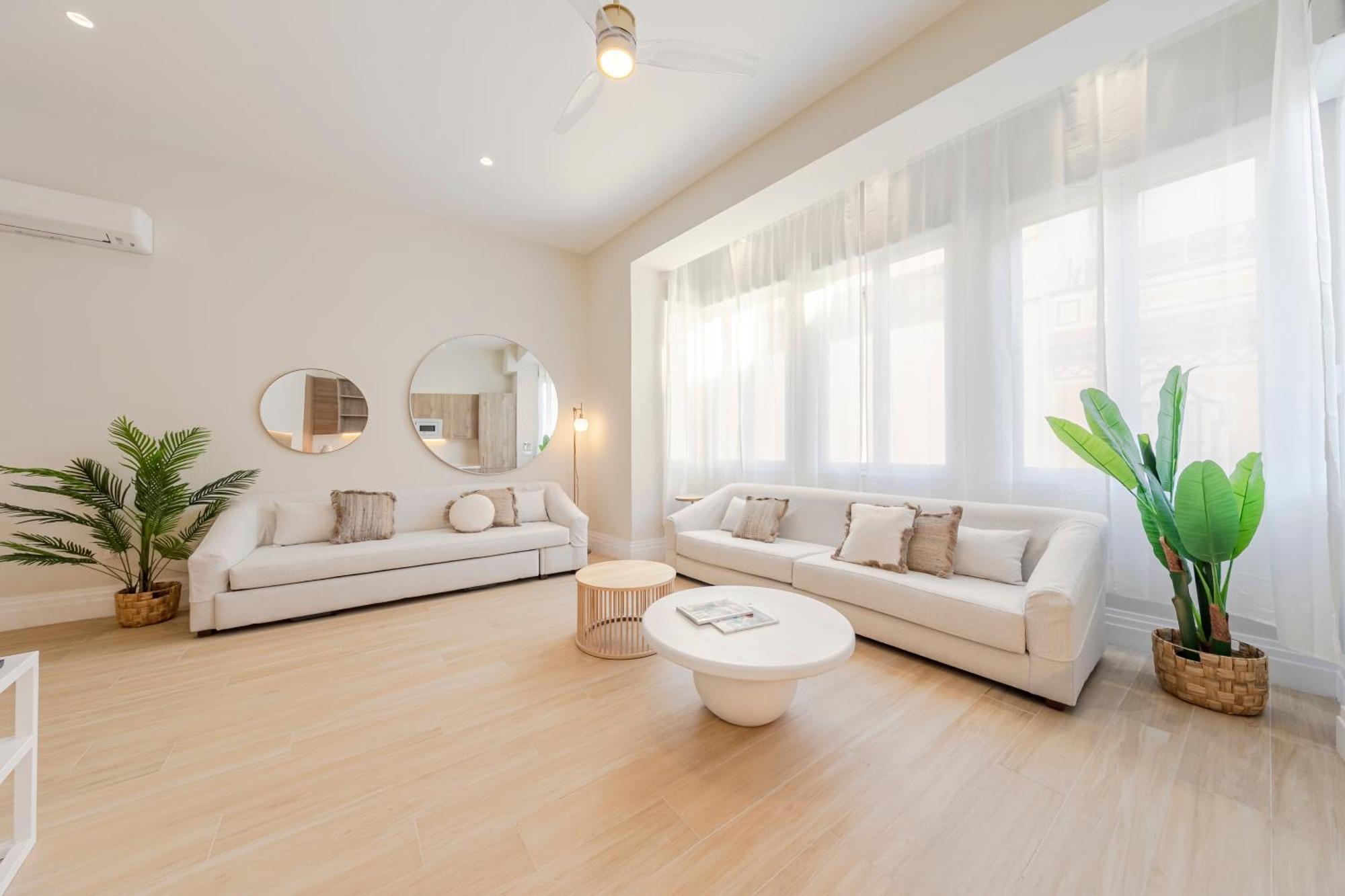 Isg Apartments Faustino 45 Севилья Экстерьер фото